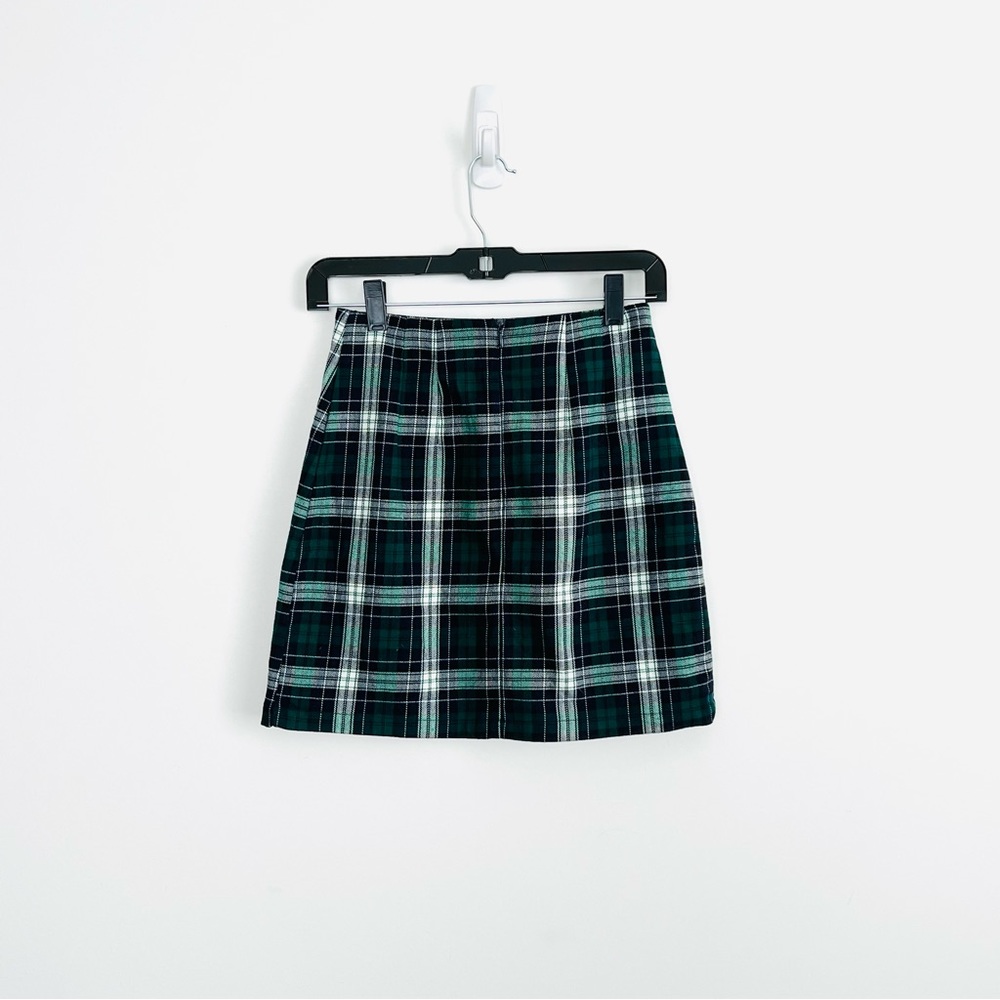 Brandy Melville Cara Plaid Mini Skirt - Picture 8 of 11